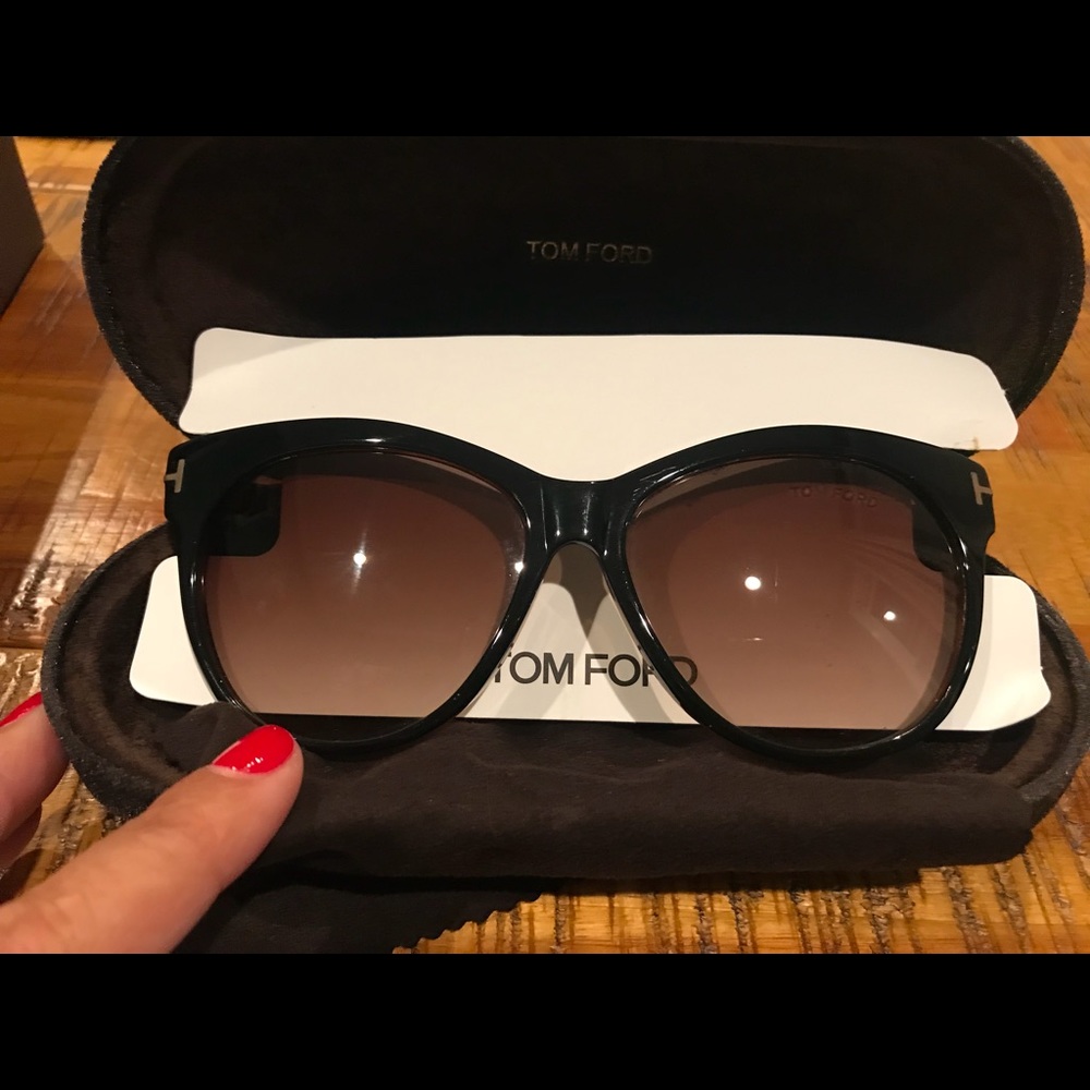 Tom Ford cats eye sunglasses.